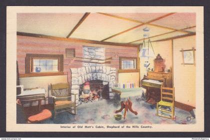 Postcard, United States, Branson MO, Interior of Old Matt's Cabin