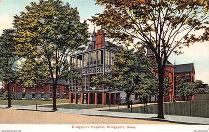 B520 US Bridgeport Hospital Connecticut vintage postcard