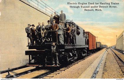 US Detroit Michigan Hauling Trains Through Tunnel under Detroit River postcard