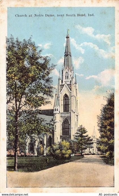 B510 US Church at Notre Dame near South Bend Indiana vintage postcard