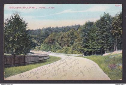 Postcard, United States, Lowell MA, Princeton Boulevard