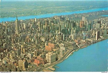 Manhattan  NEW YORK USA Midtown Manhattan Skyline Fliegeraufnahme