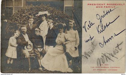 PC US, POLITICS, PRESIDENT ROOSEVELT AND FAMILY, (b16309)