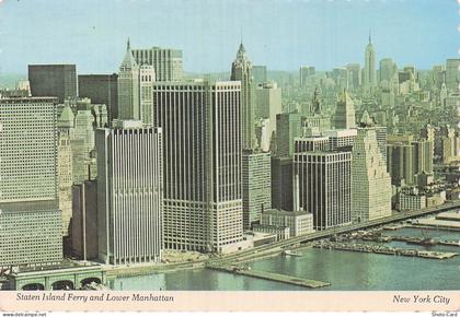 ETATS UNIS NEW YORK STATEN ISLAND FERRY ET LOWER MANHATTAN