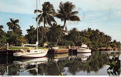 US3 USA FL Lauderdale Florida sailing craft power boats sailship