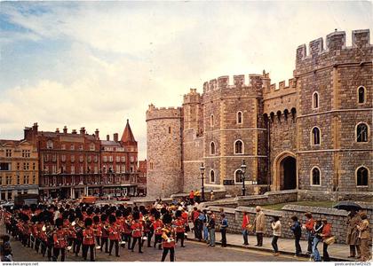 B87027 windsor castle berkshire  uk