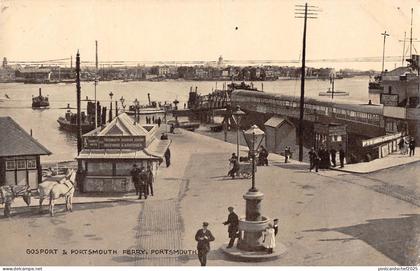 uk32677 gosport portsmouth ferry portsmouth uk