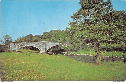US73 UK England Slaidburn village Green and river Hodder 1996