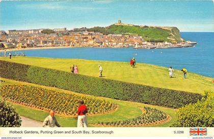 uk10516 holbeck gardens putting green and south bay scarborough   uk