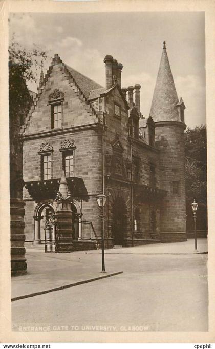 CPM Entrance gate to University Glasgow