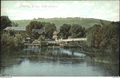 Thames Streatley Bridge River