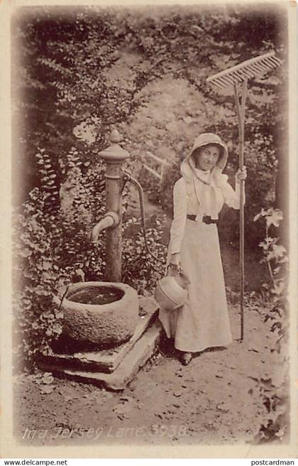 Jersey - In a Jersey lane - Publ. unknown 3938