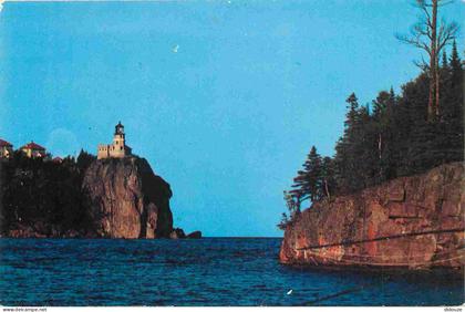 Etats-Unis - Duluth - split rock lighthouse north shore drive - a national attraction to tourists is the split rock ligh