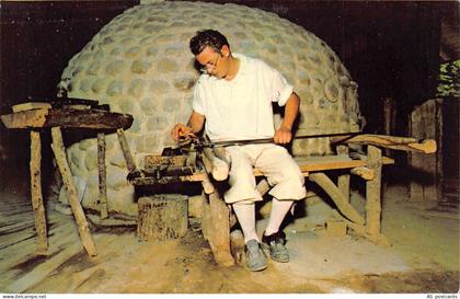 B351 US Jamestown Virginia Glassblower Glasshouse vintage postcard