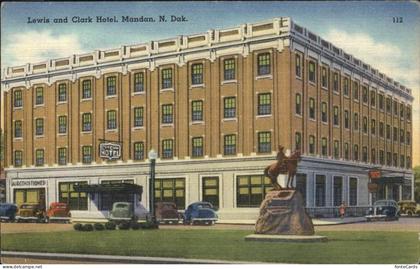 Mandan Lewis Clark Hotel