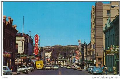 Pendleton OR Oregon, Business District Street Scene, Auto, c1950s Vintage Postcard