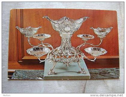 US -WI - Oshkosh - George III Epergne   D85925