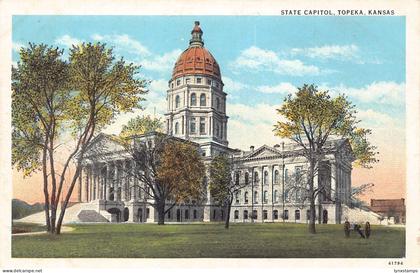 A988 US State Capitol Topeka Kansas vintage postcard