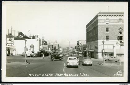 Unites States of America Street scene, Port Angeles Washington real photo Postcard, superb detail, Cars, Service Station