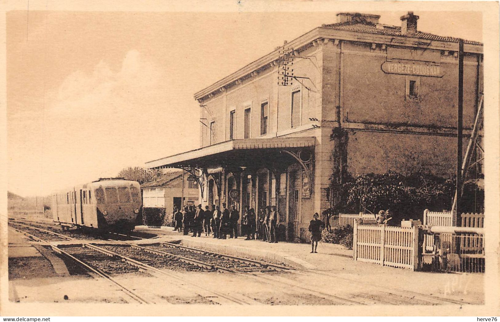 VERGEZE - la Gare - train