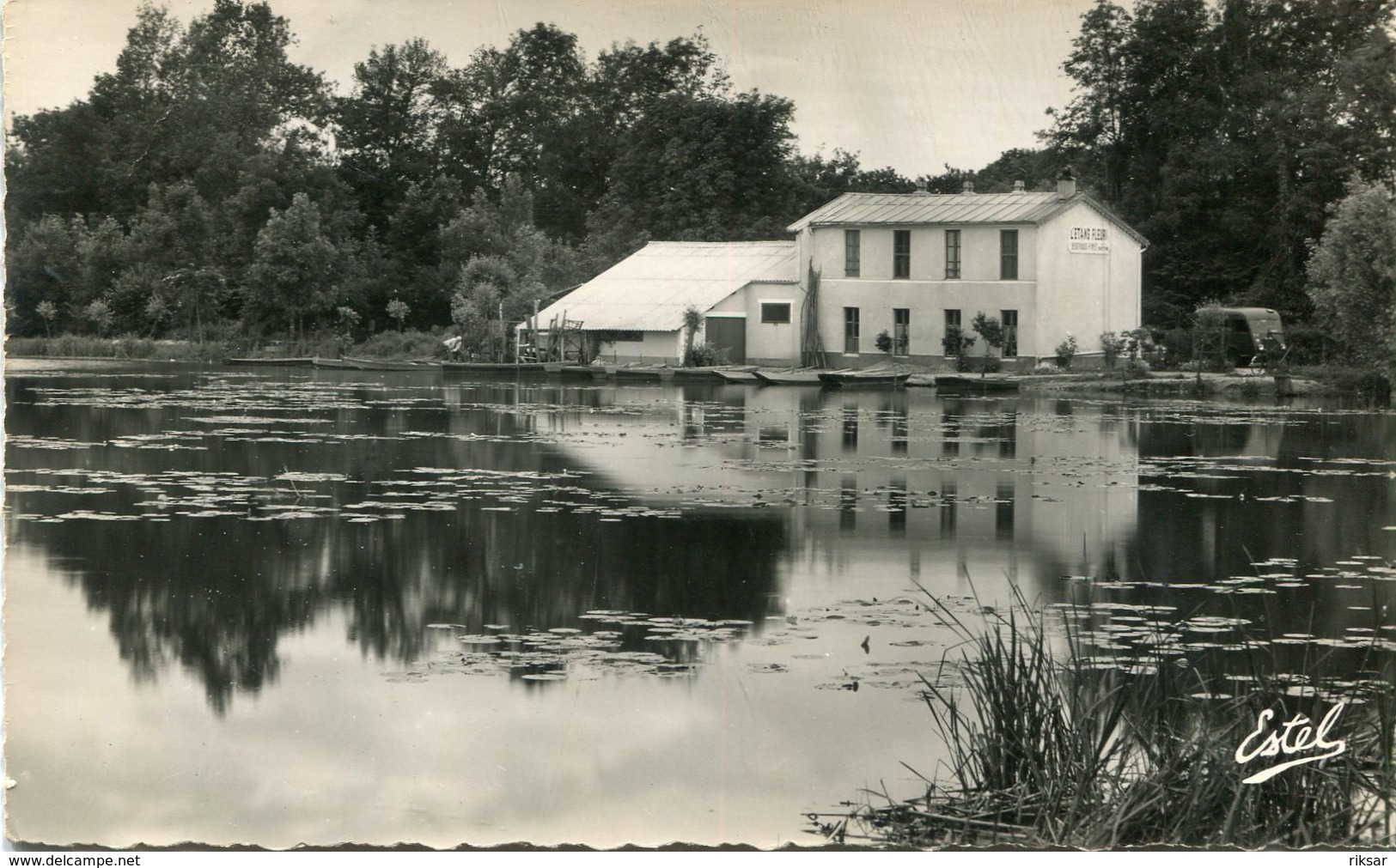VERT LE PETIT(ETABLISSEMENT DE PECHE) HOTEL
