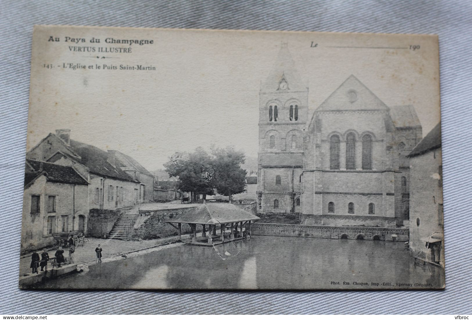 Vertus, l'église et le puits saint Martin, Marne 51