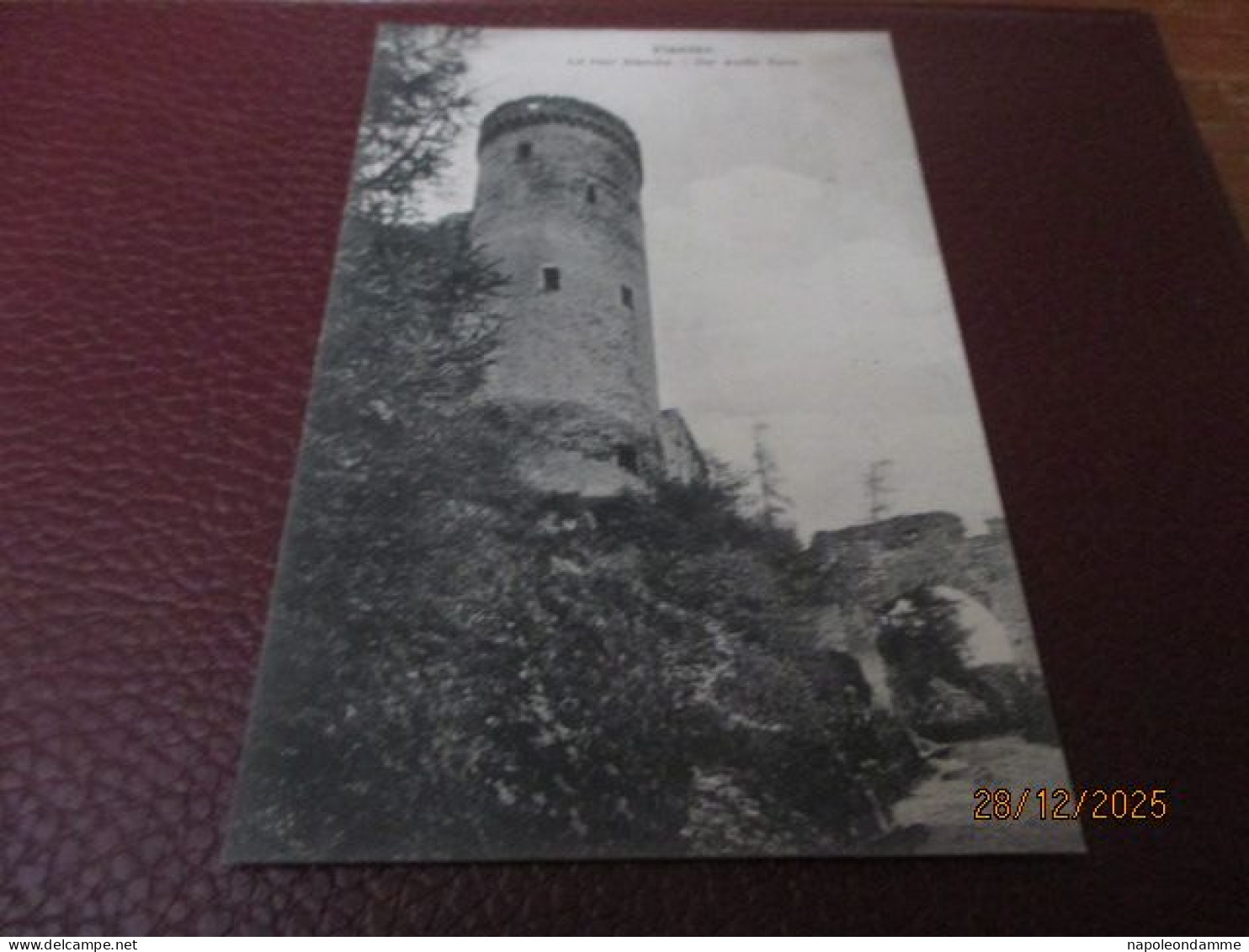 Vianden, La tour blanche,