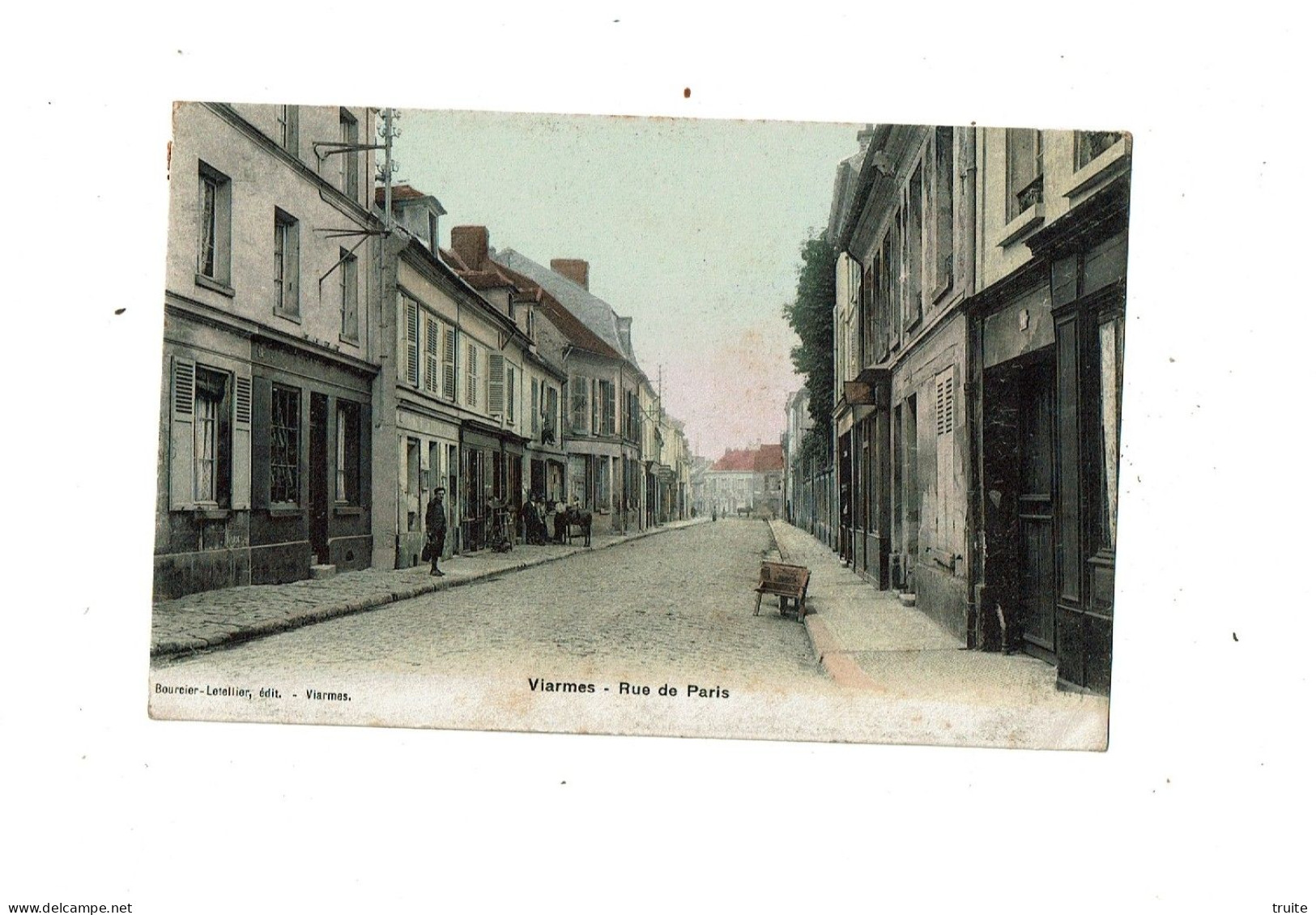 VIARMES RUE DE PARIS ( CARTE COLORISEE )
