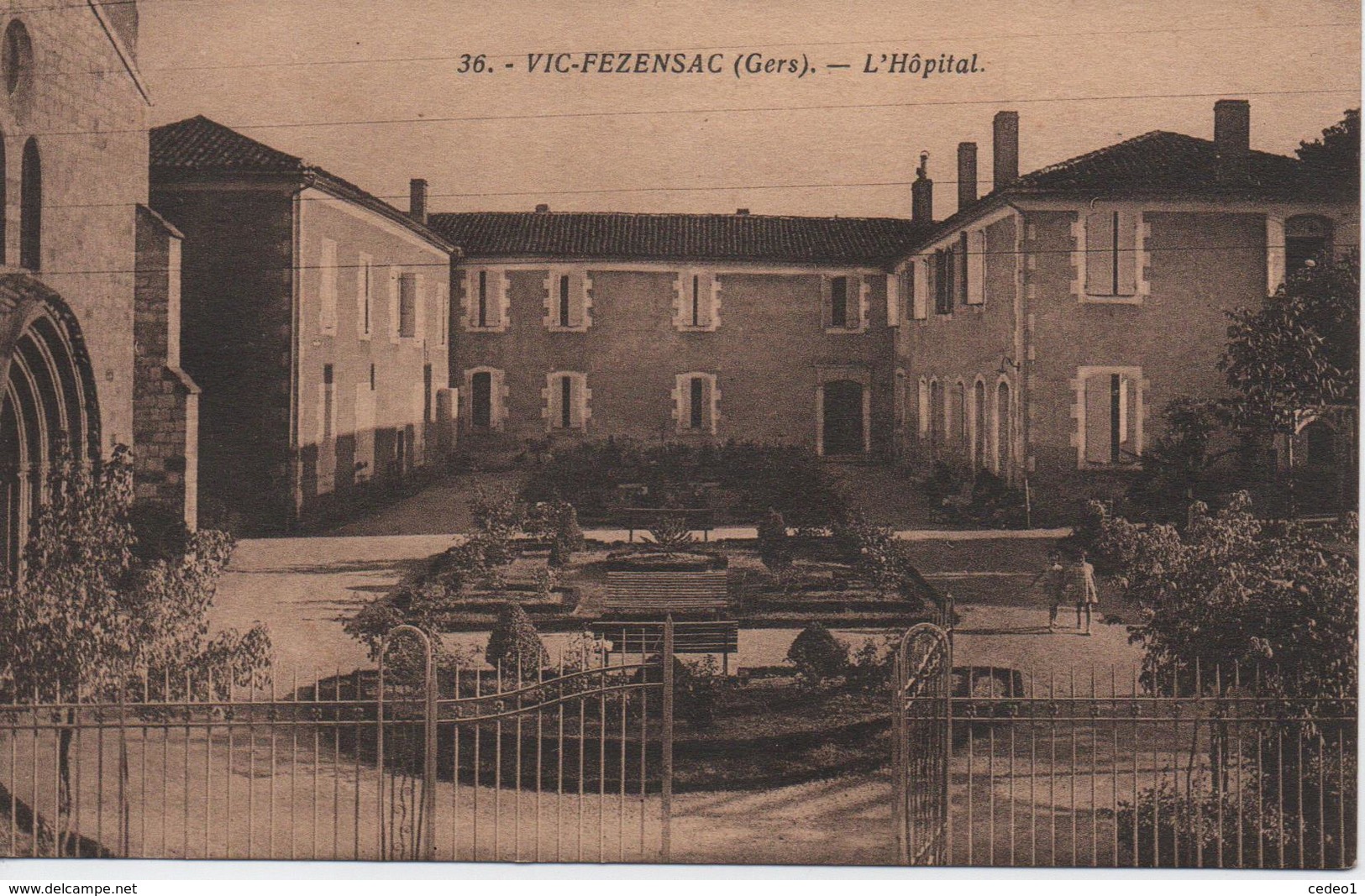 VIC FEZENSAC  L'HOPITAL