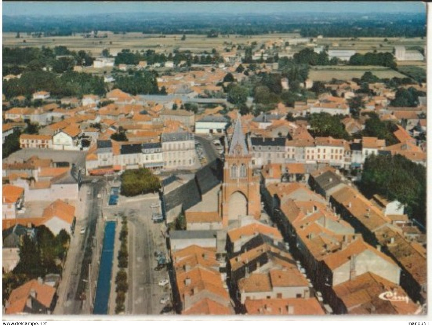 VIC sur BIGORRE - CPSM :Vue générale aérienne