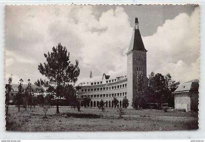 Viet-Nam - DALAT - Le lycée Yersin - CARTE PHOTO