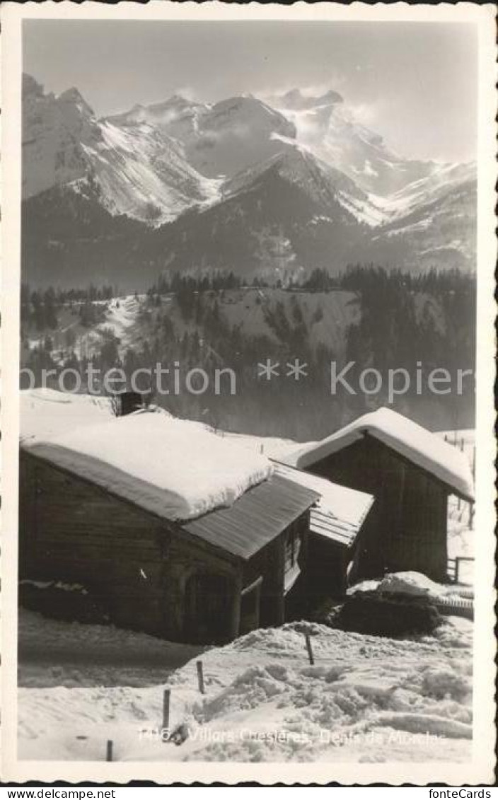 Villars Chesieres Berghaeuser tief verschneit