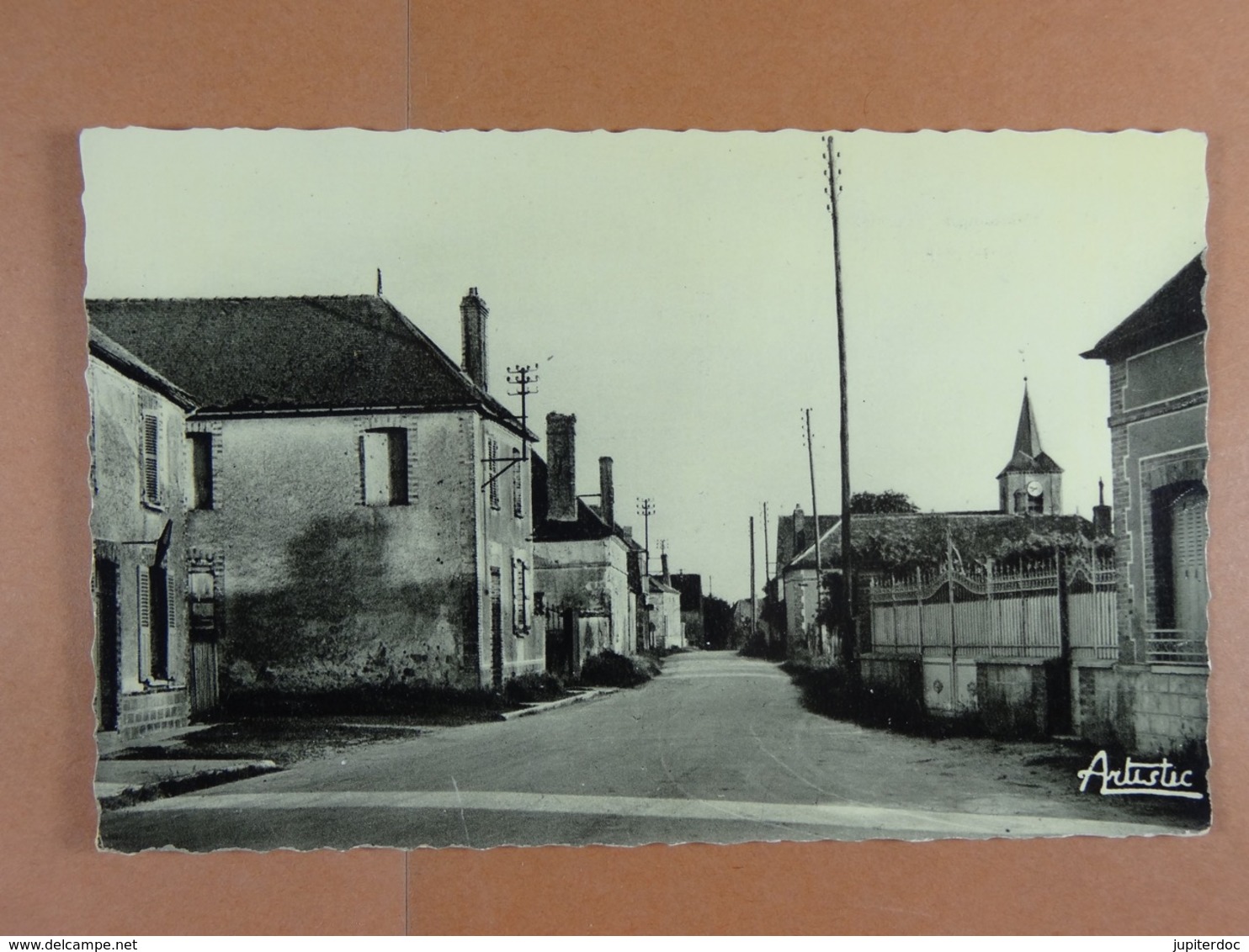 Villebougis Grande Rue
