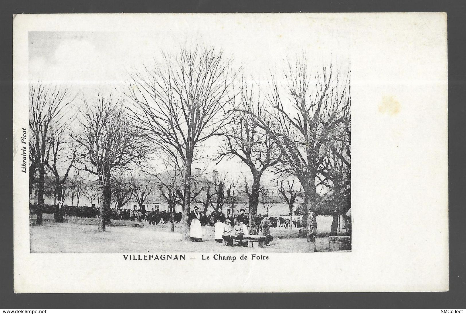 Villefagnan, le champ de foire (6100)