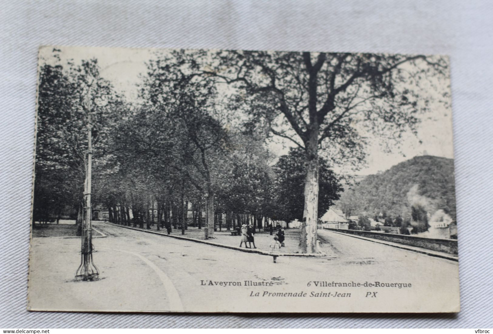 Villefranche de Rouergue, la promenade saint Jean, Aveyron 12