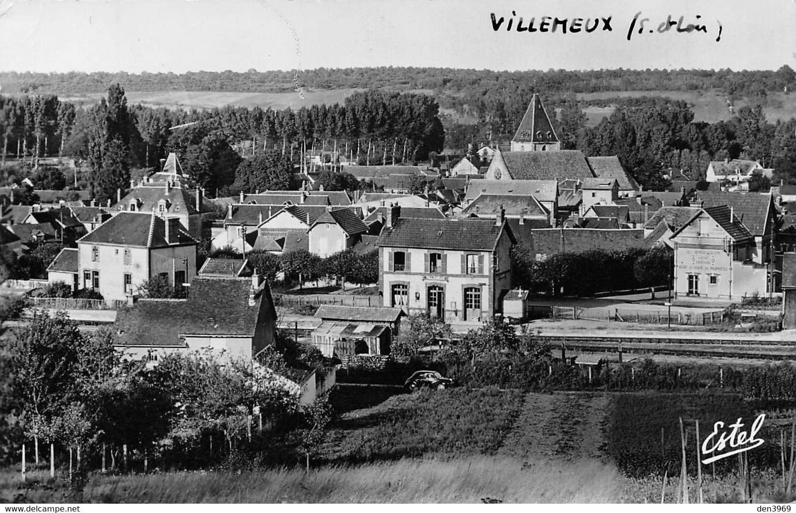 VILLEMEUX-sur-EURE (Eure-et-Loir) - Vue d'ensemble - La Gare