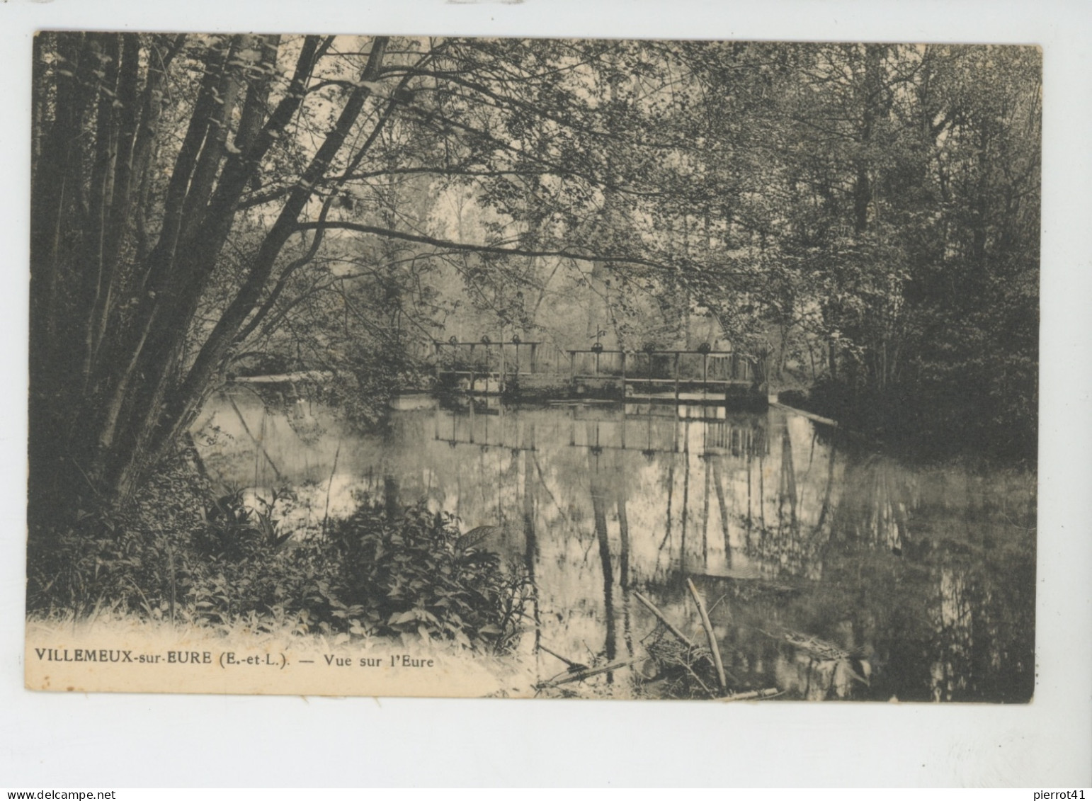 VILLEMEUX SUR EURE - Vue sur l'Eure