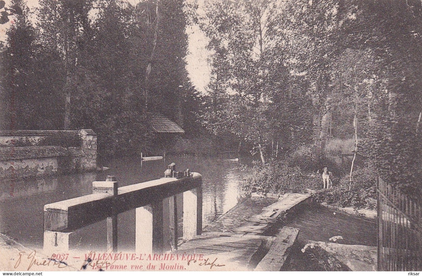 VILLENEUVE L ARCHEVEQUE