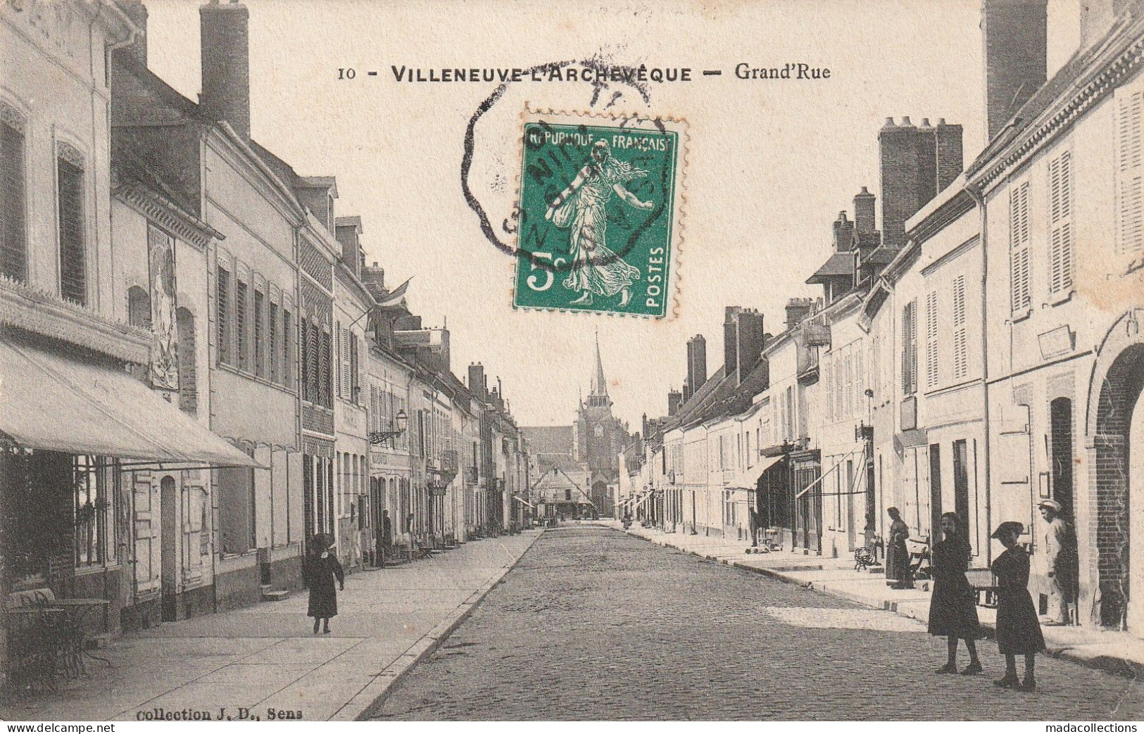 Villeneuve-l'Archevêque (89 - Yonne ) Grand'Rue