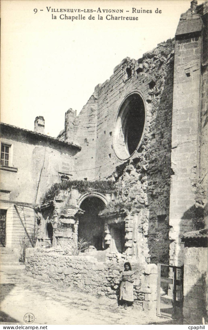 Villeneuve les Avignon CPA Ruines de la chapelle de la Chartreuse