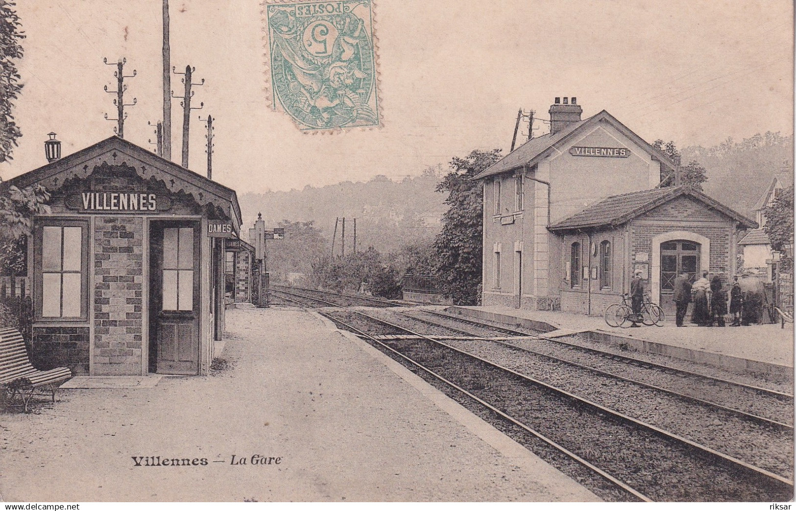 VILLENNES SUR SEINE(GARE)