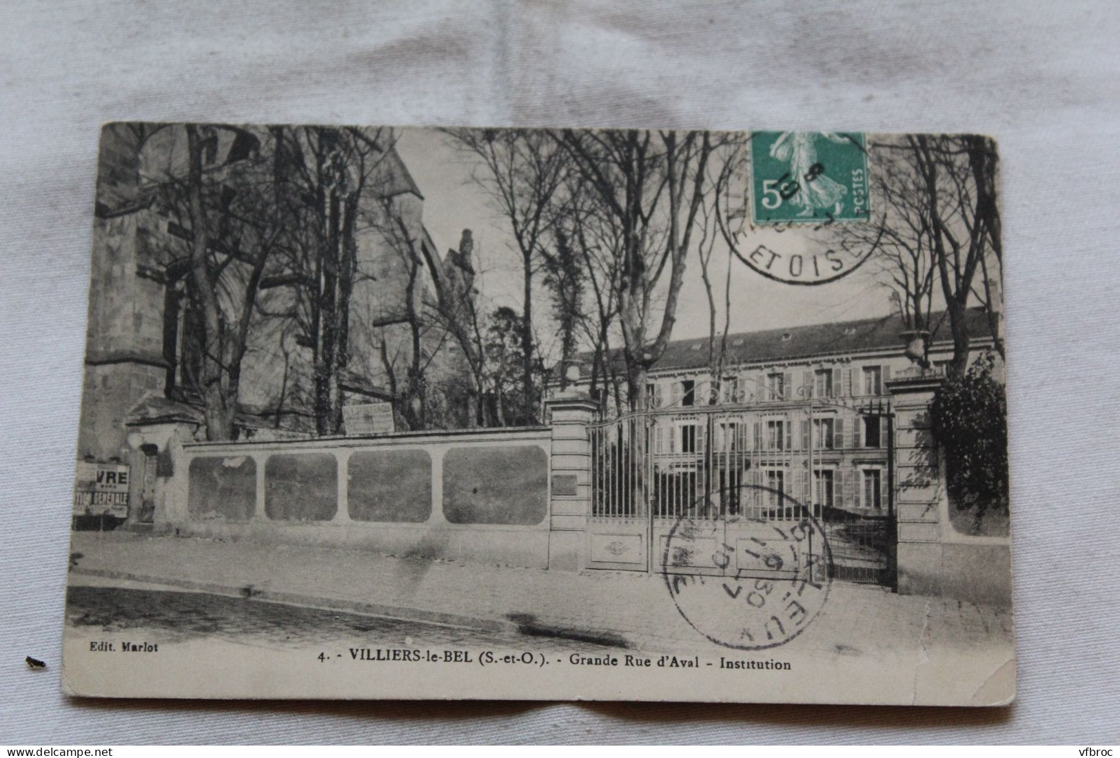 Villiers le Bel, grande rue d'Aval, institution, Val d'Oise 95