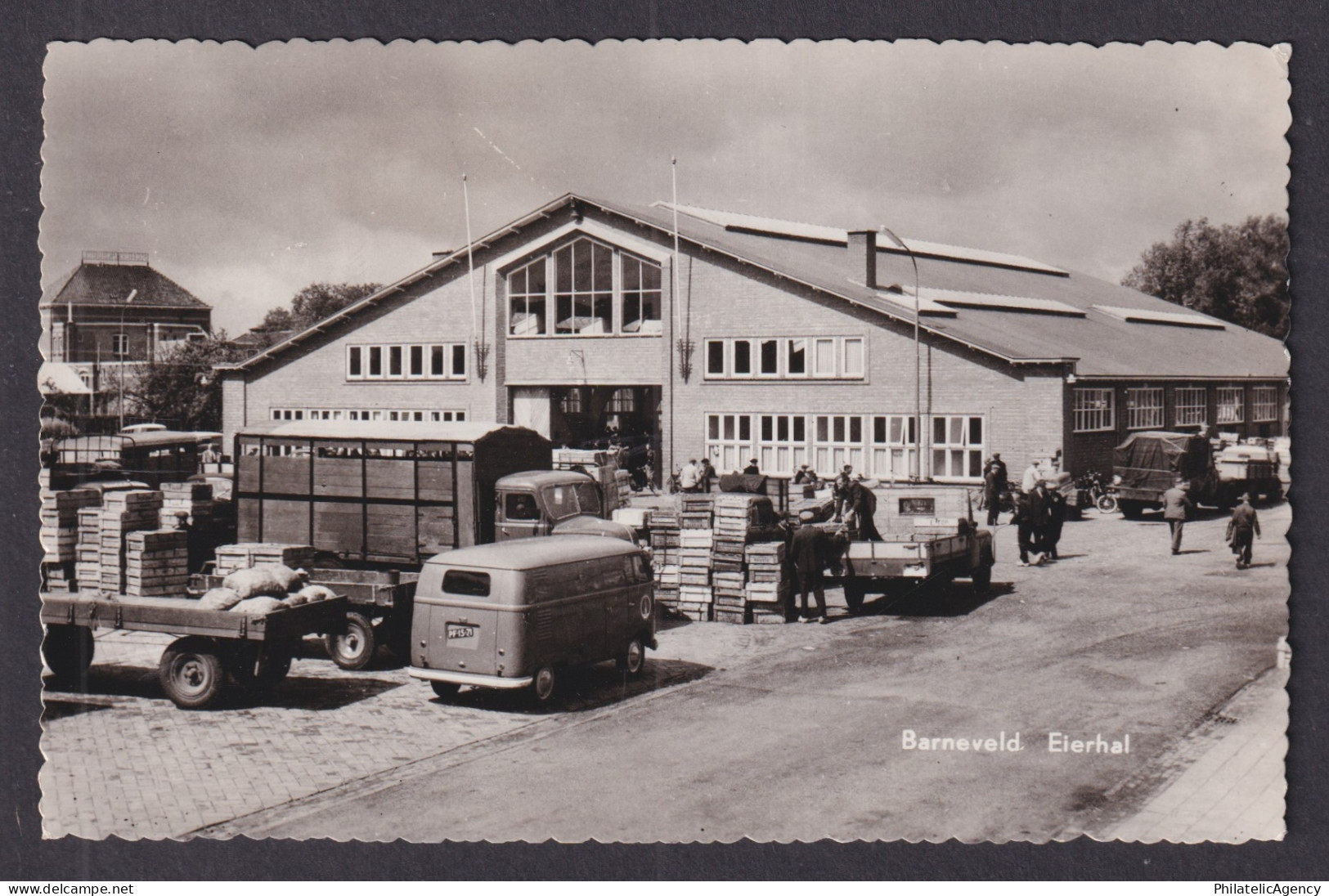 Vintage Postcard Netherlands Barneveld Eierhal