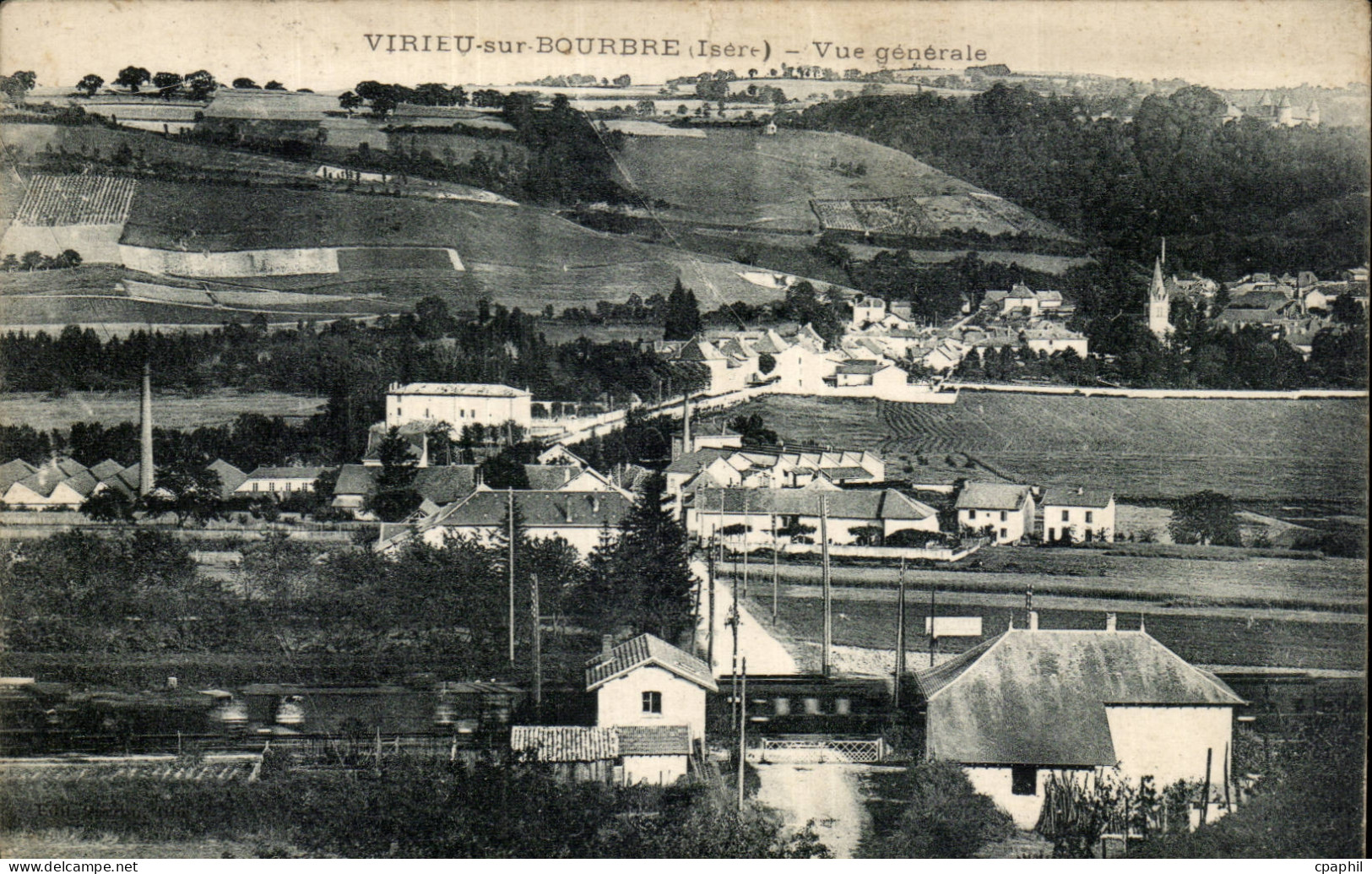 Virieu sur Bourbre - Vue Generale - CPA Train