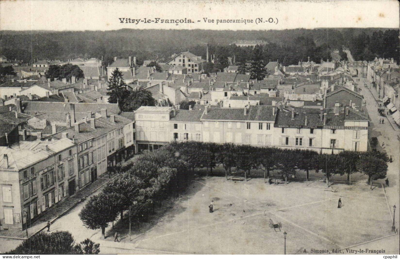 Vitry le Francois CPA Vue panoramique