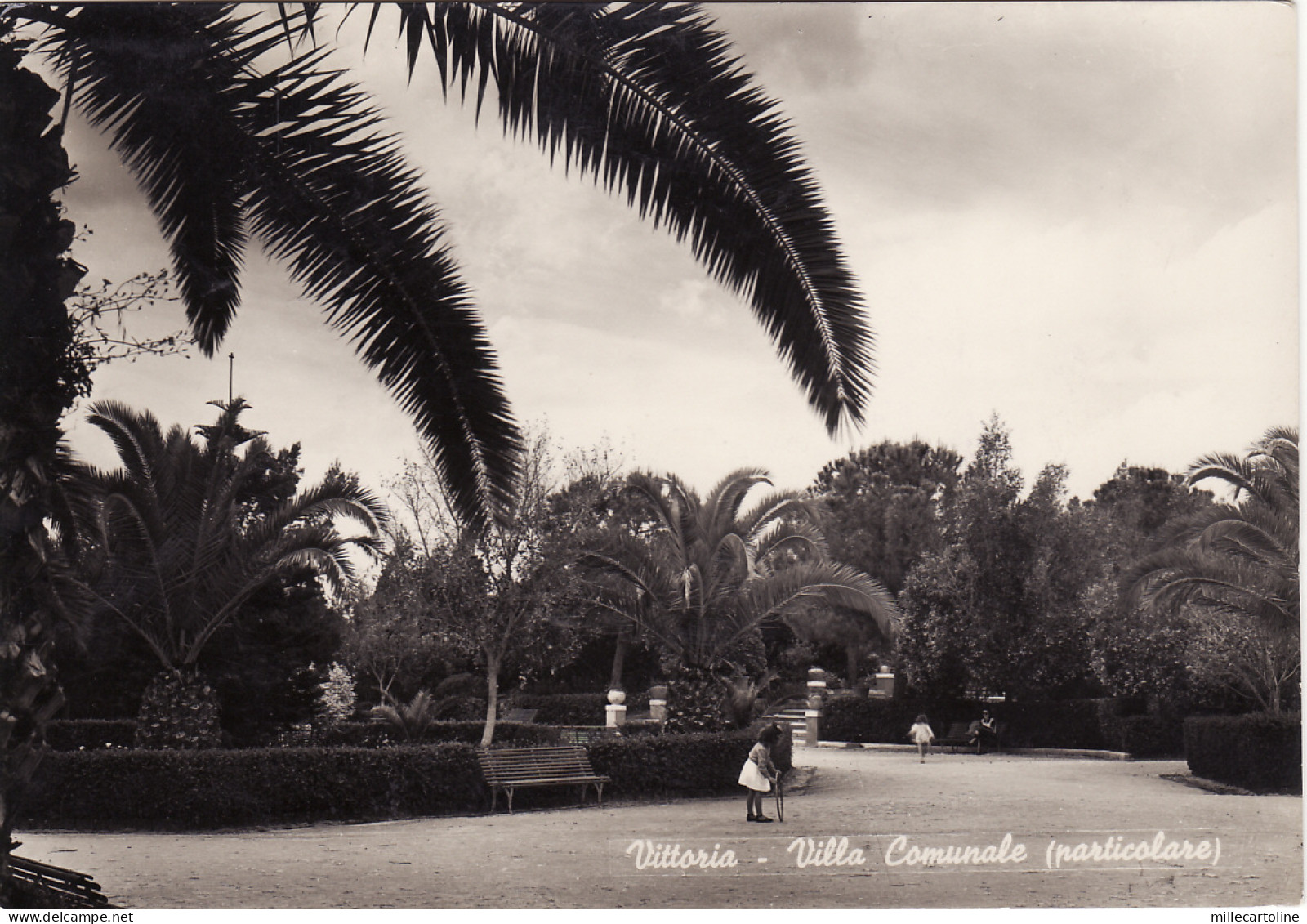 #VITTORIA: VILLA COMUNALE- particolare