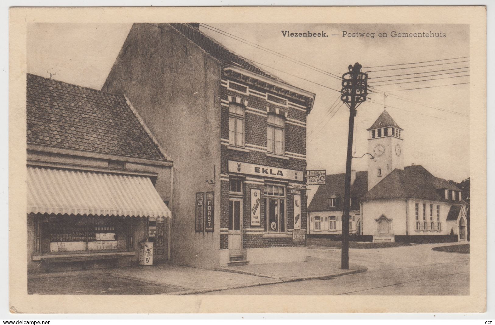 Vlezenbeek  Sint-Pieters-Leeuw    Postweg en Gemeentehuis