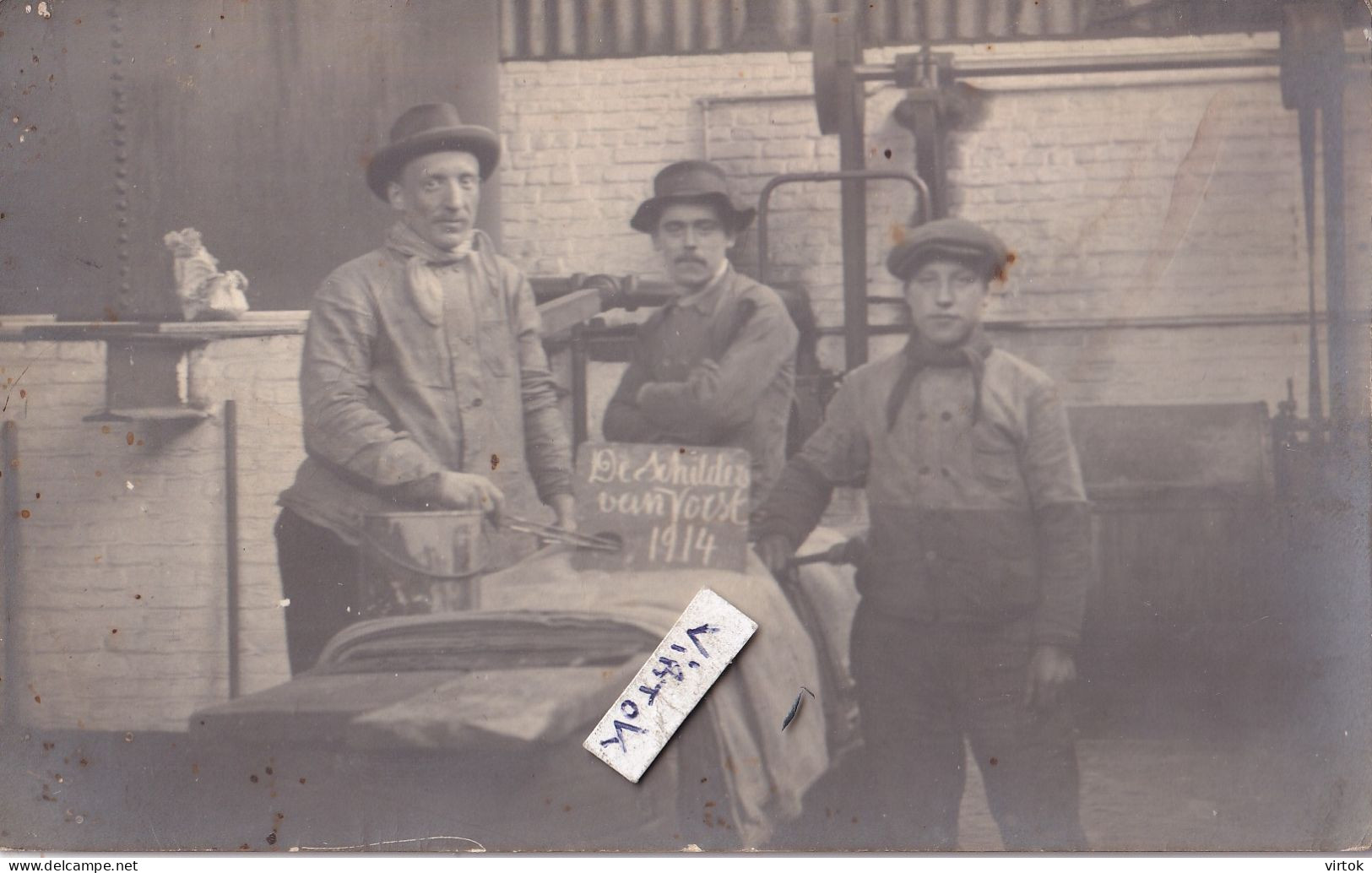 Vorst - Forest :   De schilders -   1914       (  carte  photo  voir scans )