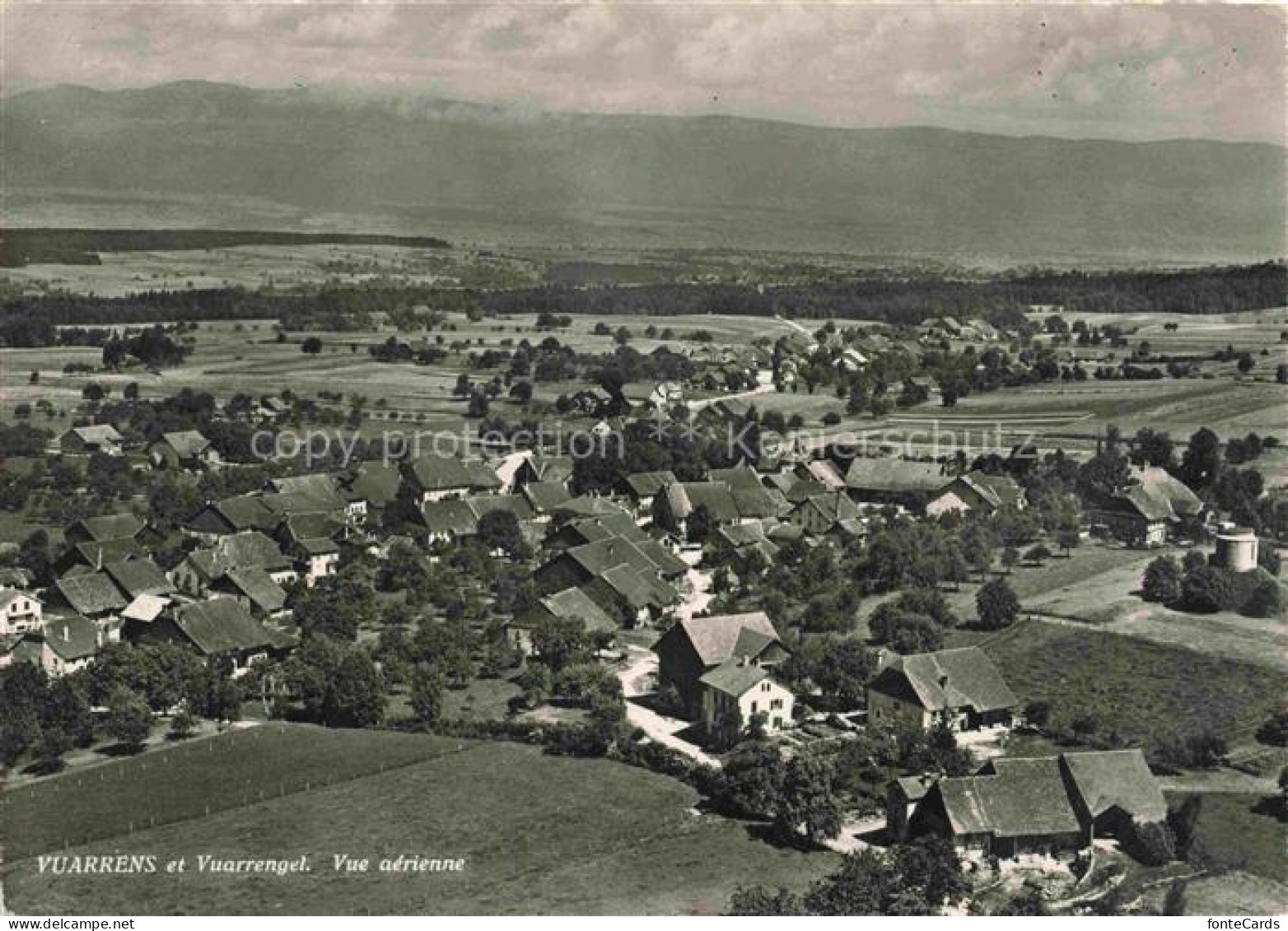 Vuarrens Echallens VD et Vuarrengel vue aérienne