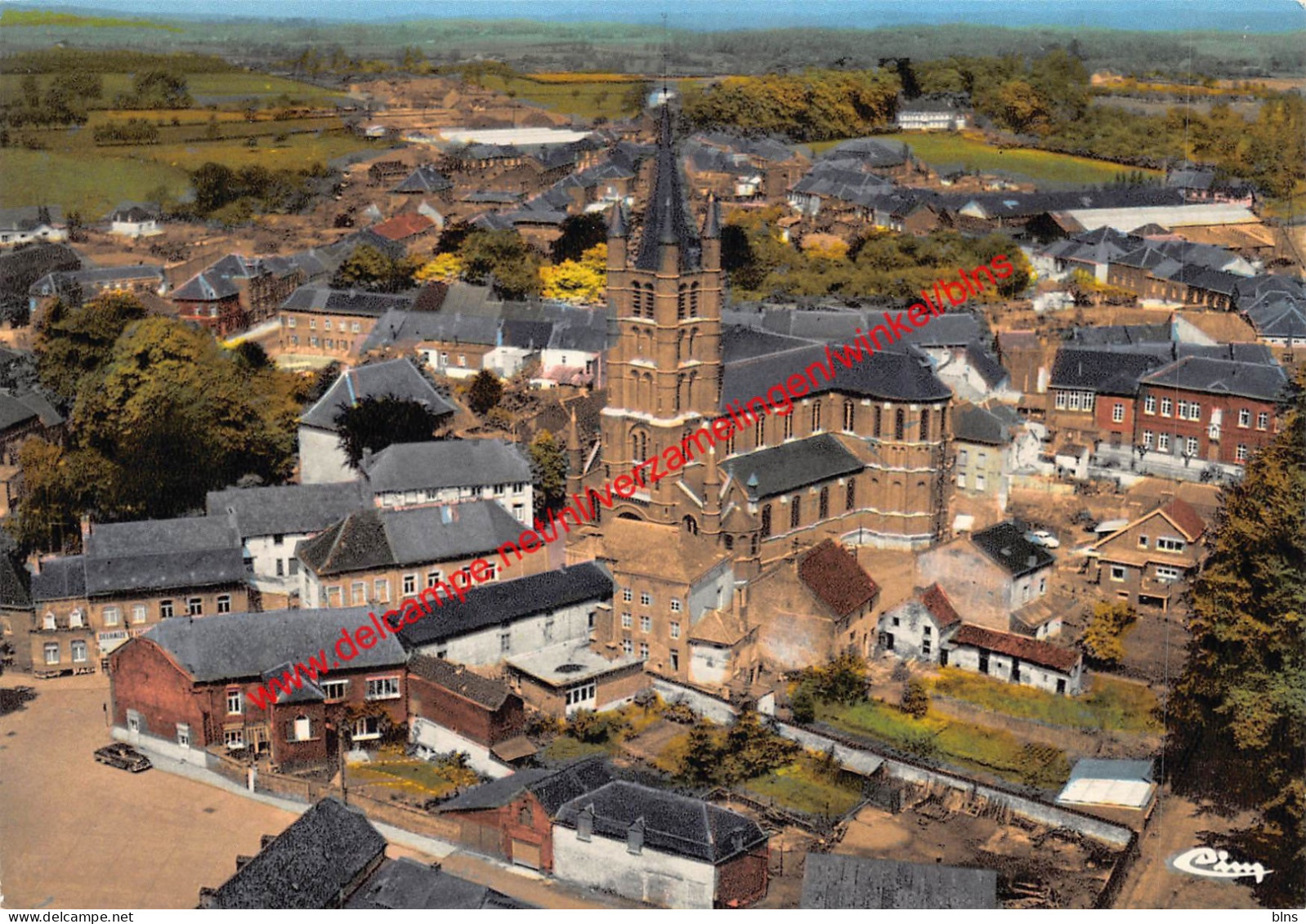 Vue aérienne - l'Eglise - Seneffe